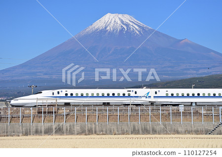 Tokaido Shinkansen Mishima-Shinfuji JR West N700A series 4000 series F10 formation (Hakata) LargeA 110127254