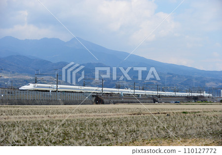 Tokaido Shinkansen Mishima-Shinfuji JR Tokai N700 series 0 series Z formation Nozomi Tokaido Shinkansen Mishima-Shinfuji JR Tokai N700 series 0 series Z formation Nozomi 110127772