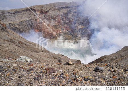 熊本阿蘇Nakadake火山口火山口湖 110131355