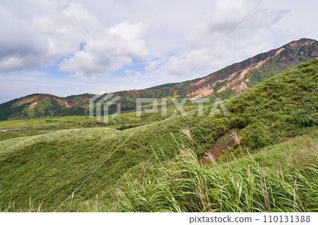 View of Aso Panorama Line, Kumamoto Prefecture 110131388