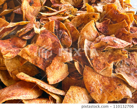 墨西哥城郊區的 Taco 餐廳/玉米片 墨西哥城郊區的 Taco 餐廳/玉米片 110132706