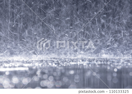 雨季大雨圖片 110133325