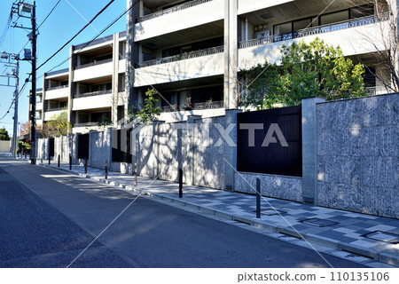 Scenery of a quiet high-class residential area around Yoyogi-Uehara Station in Tokyo 110135106