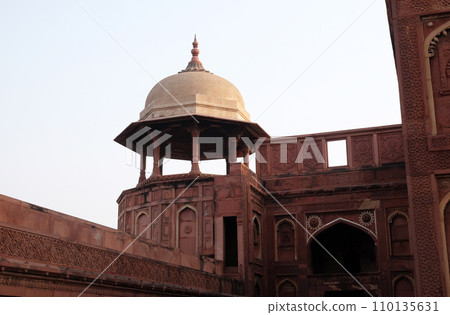 Unique architectural details of Red Fort, Agra, UNESCO World heritage site, India Unique architectural details of Red Fort, Agra, UNESCO World heritage site, India 110135631