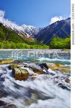 Northern Alps Kamikochi summer scenery 110139402