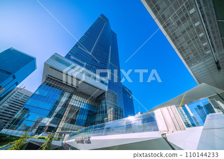 日本東京城市景觀,眺望今天開業的虎之門之丘站塔等 = 2020 年 10 月 6 日 日本東京城市景觀,眺望今天開業的虎之門之丘站塔等 = 2020 年 10 月 6 日 110144233