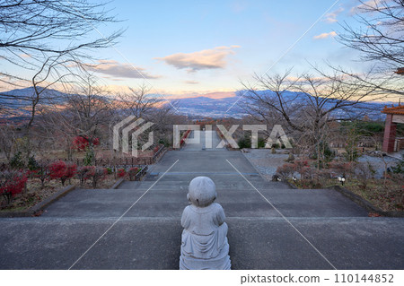 從佛光山佛水寺眺望的景色 從佛光山佛水寺眺望的景色 110144852