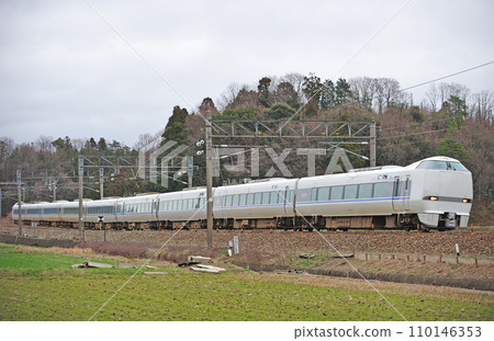 北陸本線細木蘆原溫泉 JR 西日本 683 系列 T41 編組（金澤） Thunderbird 110146353