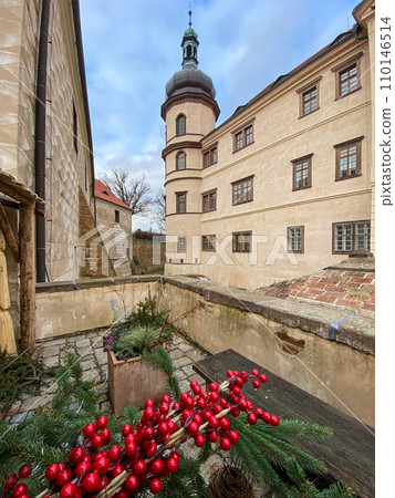 Castle Kostelec nad Cernymi Lesy Castle Kostelec nad Cernymi Lesy 110146514