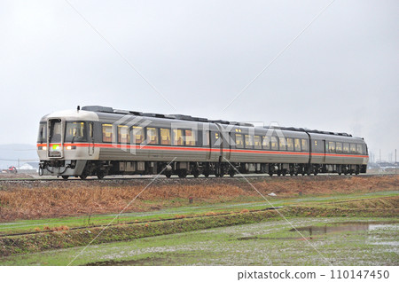 高山本線 早成千里 JR 東海 Kiha 85 系列 Kiha 85-1117 （名古屋） Wide View 飛驒 110147450