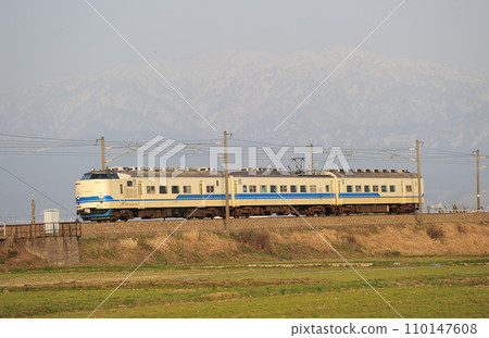 北陸本線水橋東山JR西日本419系D15編組（福井） 110147608