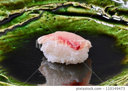 Luxury sushi, sushi, sushi, sushi, toppings, whole pieces, Japanese food. Luxury sushi, sushi, sushi, sushi, toppings, whole pieces, Japanese food. 110149473
