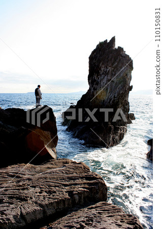 欣賞壯麗的景色,前往真鶴半島的岩石海岸釣魚 欣賞壯麗的景色,前往真鶴半島的岩石海岸釣魚 110150831