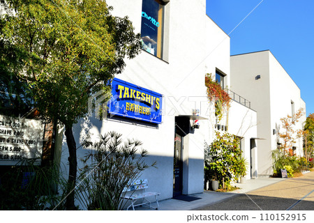 Scenery of reloading commercial facilities in a newly developed area between Shimokitazawa Station and Tohokuzawa Station 110152915