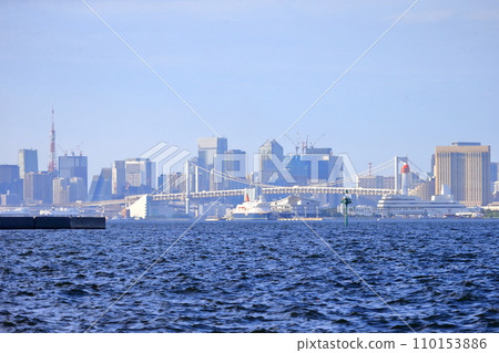 東京灣和市中心的風景 東京灣和市中心的風景 110153886