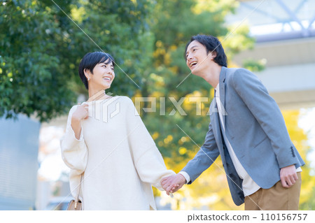 young couple on a date 110156757