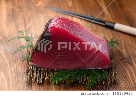 南紀勝浦港大眼鮪魚塊 110159485