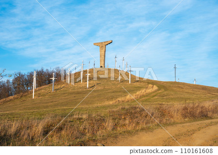 Famous Didgori battle monument with giant swards and sculptures. history Famous Didgori battle monument with giant swards and sculptures. history 110161608