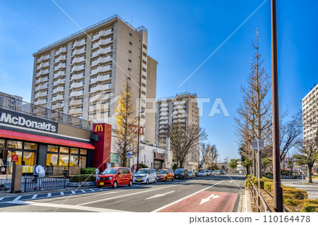 橫濱市榮區城市景觀、本鄉台站、櫸路本鄉台 橫濱市榮區城市景觀、本鄉台站、櫸路本鄉台 110164478