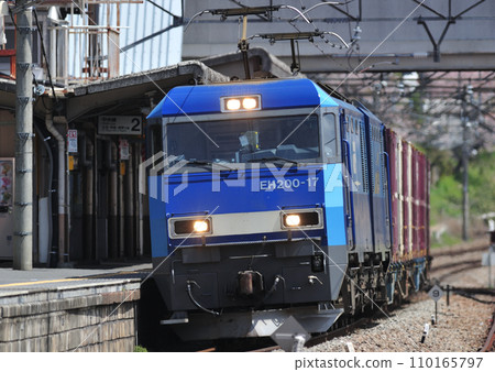 中央本線上野原JR貨運EH200-17（高崎） 110165797