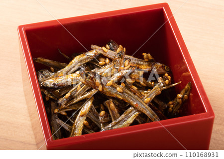 Tazukuri（金芝麻）Osetsu 料理 110168931