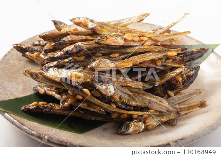 Tazukuri（金芝麻）Osetsu 料理 110168949