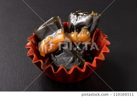 Kelp rolls (Hidaka kelp) Popular dish 110169311