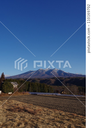 八岳晴空萬裡(山梨縣北斗市上午) 八岳晴空萬裡(山梨縣北斗市上午) 110169702