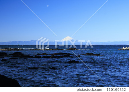 冬天的縣立荒崎公園，可欣賞海景 110169832