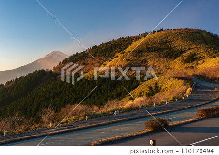 箱根天際線外可見富士山 110170494