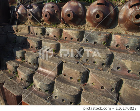 Tokoname City Promenade Clay Pipe 110170822