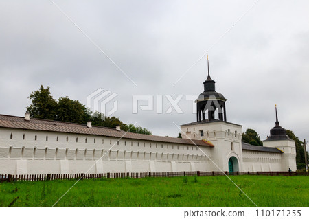 Holy gates in Vvedensky Tolga convent in Yaroslavl, Russia Holy gates in Vvedensky Tolga convent in Yaroslavl, Russia 110171255