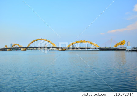 越南峴港的長橋（龍橋） 110172314