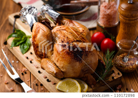 roast chicken roasted chicken 110172898