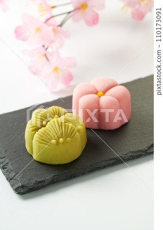 Japanese confectionery image Japanese confectionery image 110173091