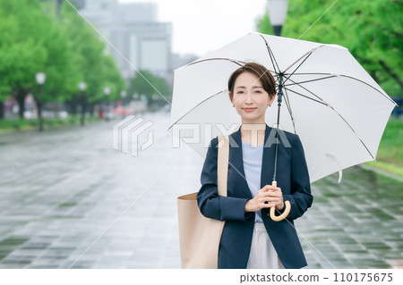 Women business rain green Women business rain green 110175675