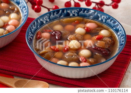 Tang Yuan Winter Solstice Red White Pink Tang yuan タンユエン 団子 Tang Yuan Winter Solstice Red White Pink Tang yuan タンユエン 団子 110176114