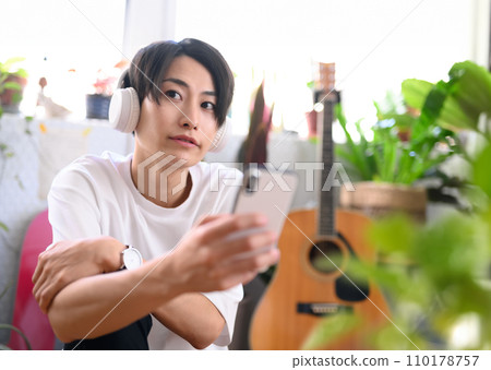 一個人的肖像 110178757