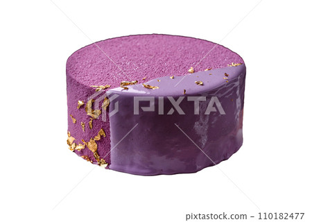 Delicious fresh sweet mousse cake with berry filling 110182477