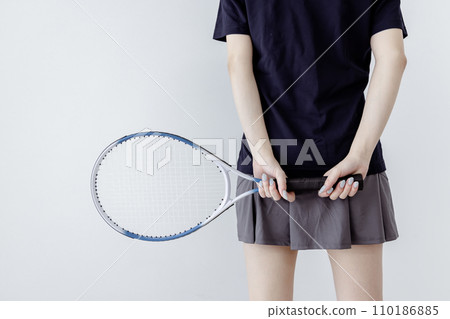 tennis woman tennis woman 110186885