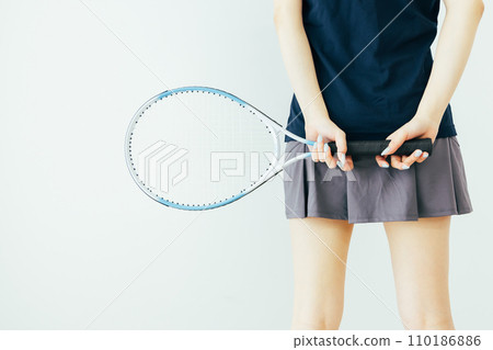 tennis woman 110186886