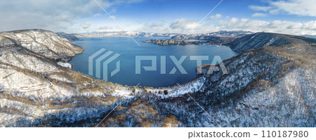 元旦的十和田湖 110187980