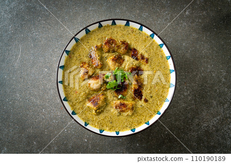 Afghani chicken in green curry or Hariyali tikka chicken hara masala Afghani chicken in green curry or Hariyali tikka chicken hara masala 110190189