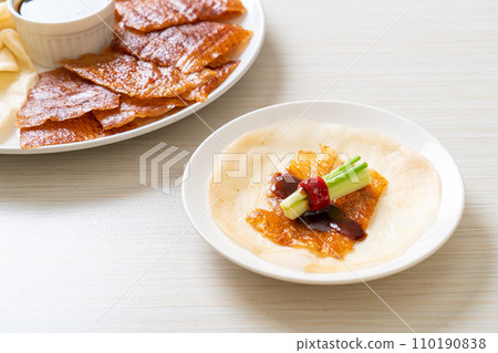 Peking Duck - Chinese food 110190838