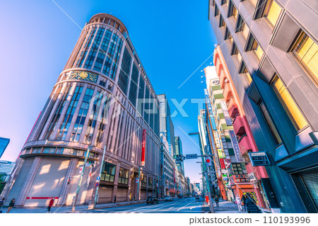 Tokyo cityscape in Japan In front of Mitsukoshimae Station on New Year's Day. View of Nihonbashi Mitsukoshi and Nihonbashi Kitazume. Few cars = January 2020 Tokyo cityscape in Japan In front of Mitsukoshimae Station on New Year's Day. View of Nihonbashi Mitsukoshi and Nihonbashi Kitazume. Few cars = January 2020 110193996