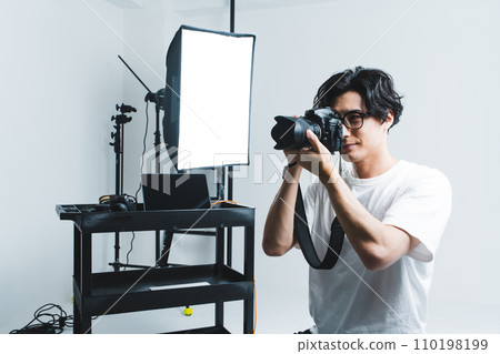 攝影師在工作 110198199
