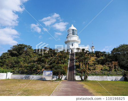 富岬岬燈塔的風景 富岬岬燈塔的風景 110198825