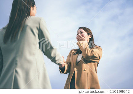 兩個女人的肖像 110199642