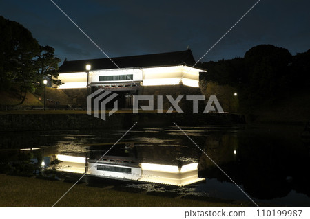 Sakuradamon Gate of the Imperial Palace illuminated 110199987