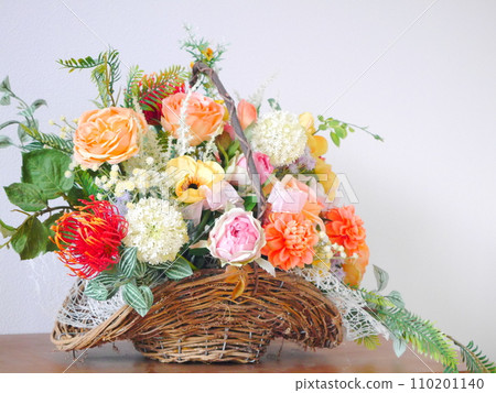 arrangement flower gift 110201140